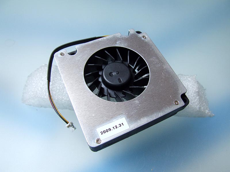 Ventilátor pro notebook DELL Inspiron 3200 8500 8600