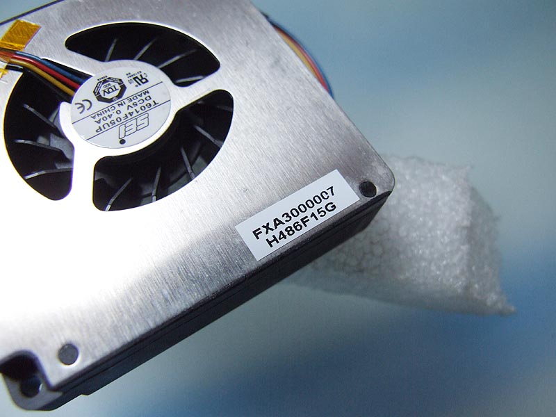 Ventilátor pro notebook DELL Inspiron 3200 8500 8600