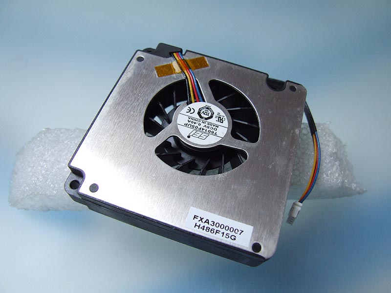 Ventilátor pro notebook DELL Inspiron 3200 8500 8600