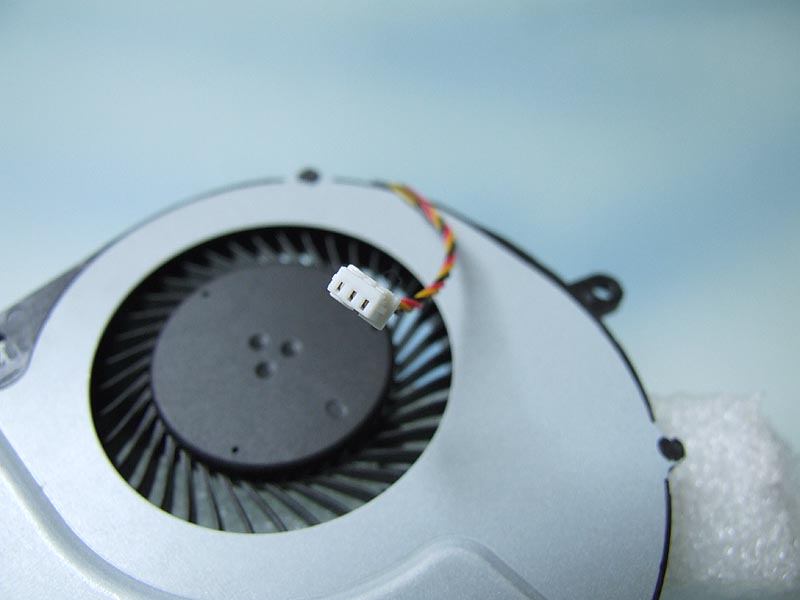 Toshiba Satellite S55 notebook ventilátor (CPU fan)