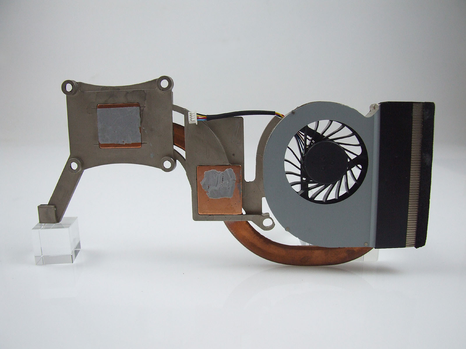 DELL Latitude E5550 5550 notebook ventilátor chladič (CPU fan, heatsink)