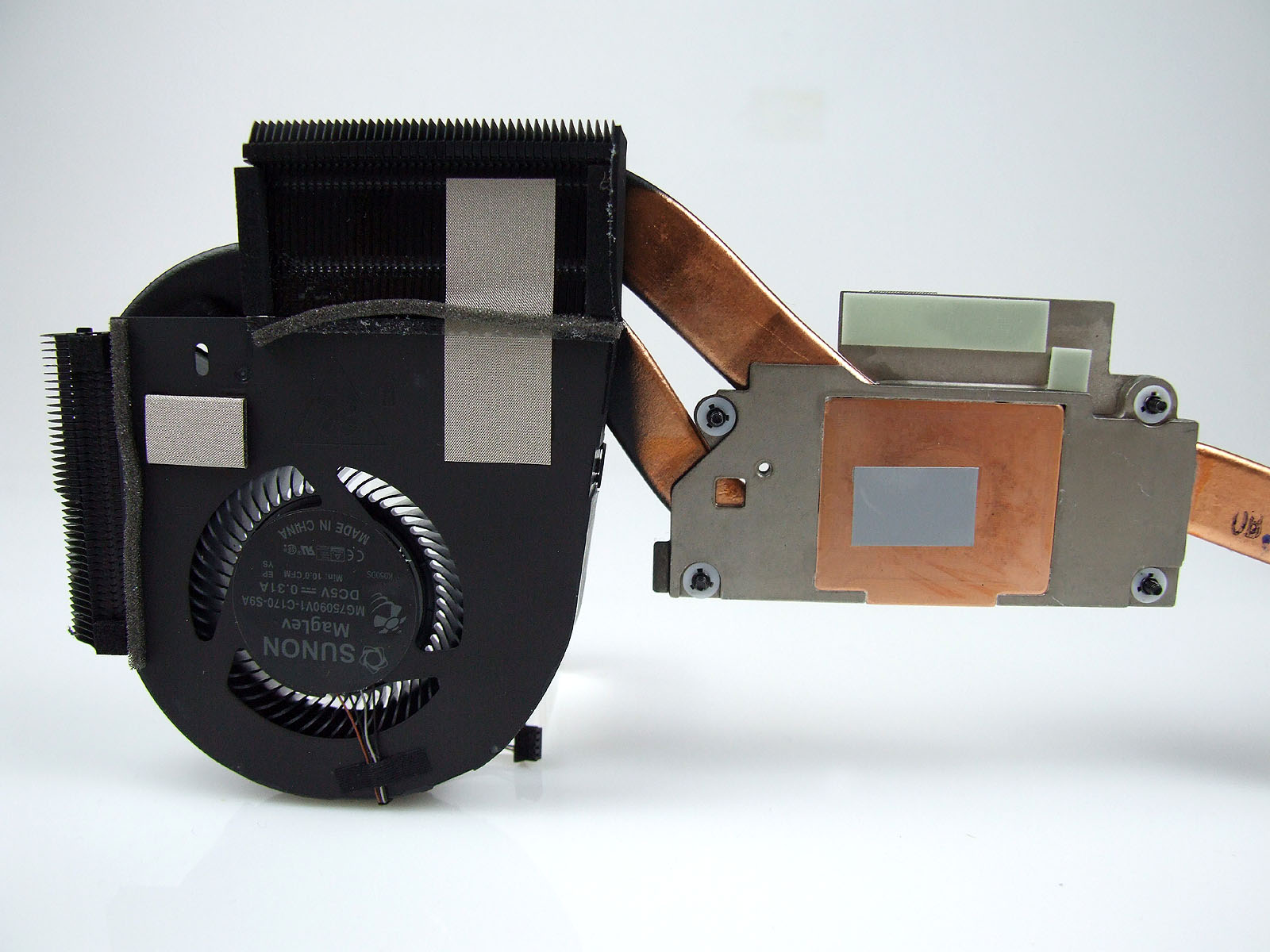 DELL Precision 7530 notebook ventilátor chladič (CPU + GPU fan, heatsink)