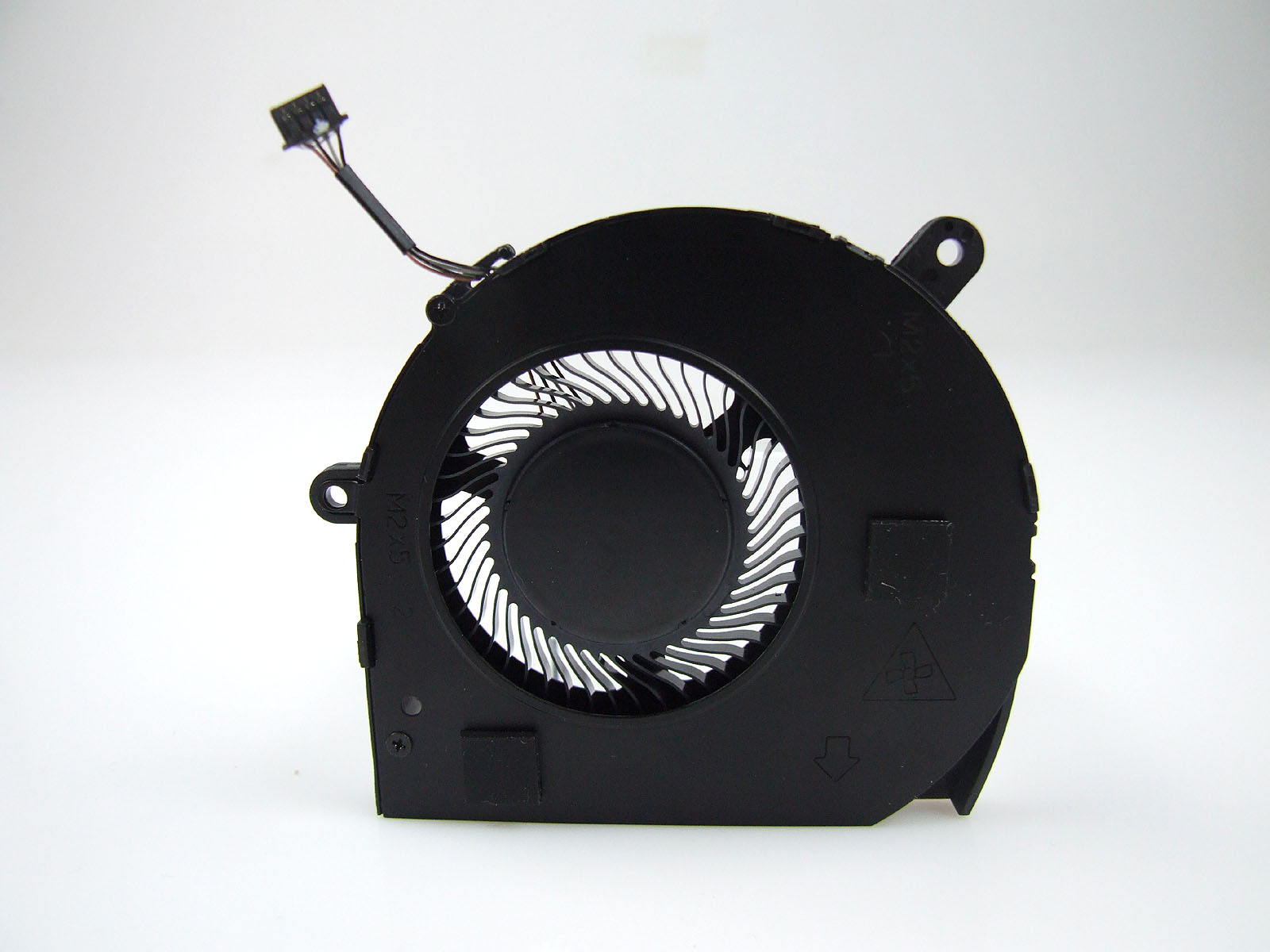 DELL Precision 3540 M3540 notebook ventilátor (CPU fan)