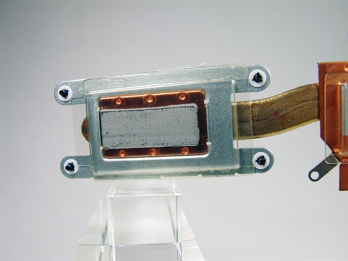 1YWW3 DELL Vostro 3583 3584 3590 3591 notebook chladič (CPU heatsink)